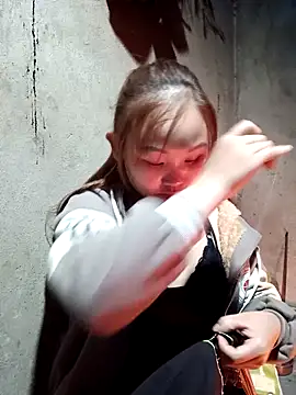 yula-bi online show from 02-11-26, 01:00