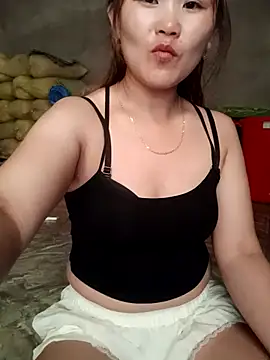 Snapshot of yula-bi chatting on 05-16-26, 10:36 yula-bi online show from 05-16-26, 10:36