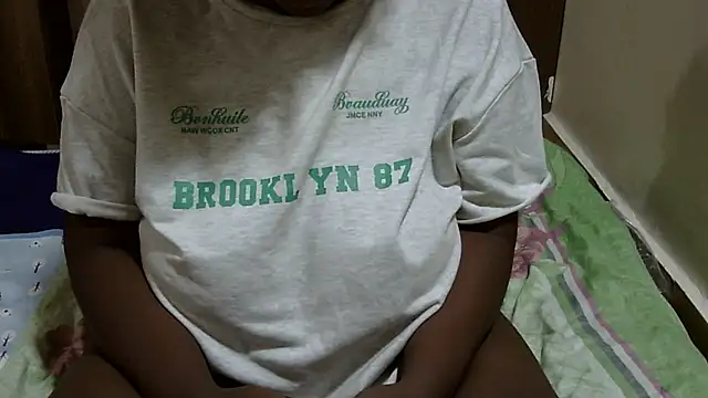 HoneyExtasyXo  online show from 01-12-26, 10:25