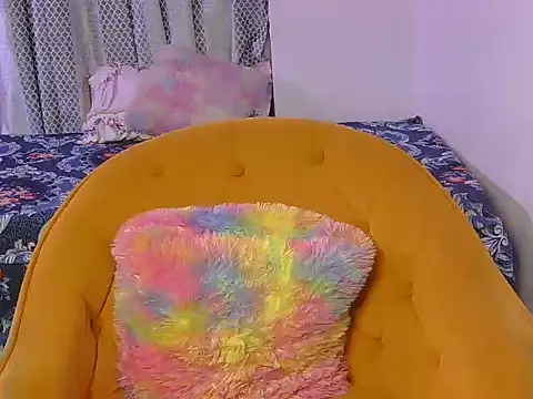Snapshot of bold-smirthii chatting on 05-15-26, 04:10 bold-smirthii online show from 05-15-26, 04:10