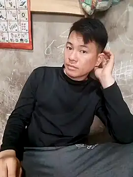 Snapshot of Menlike69 chatting on 01-15-26, 01:42 Menlike69 online show from 01-15-26, 01:42