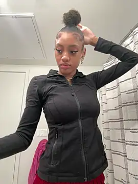 Snapshot of Davineniy chatting on 01-14-26, 08:23 Davineniy online show from 01-14-26, 08:23