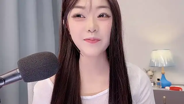 smalldaisy online show from 04-08-26, 02:24