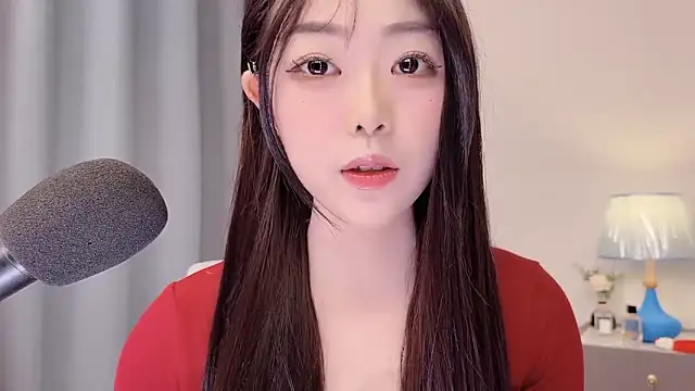 smalldaisy online show from 04-05-26, 02:29