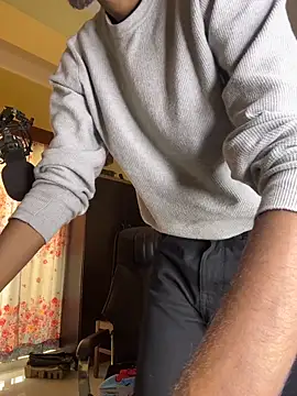 tooexpensive online show from 02-08-26, 04:32