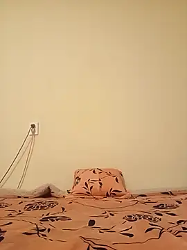 nicolequin27 online show from 02-11-26, 03:45