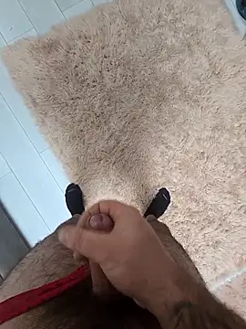 Snapshot of ruffy_35 chatting on 02-18-26, 08:33 ruffy 35 online show from 02-18-26, 08:33