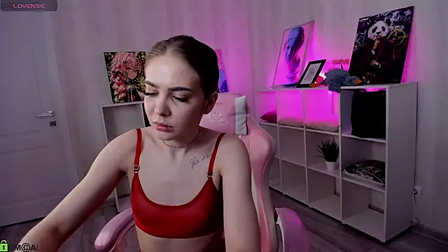 betty brianna online show from 02-08-26, 01:14