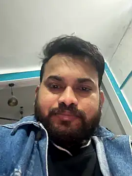 Sumiitt07 online show from 12-22-25, 06:13