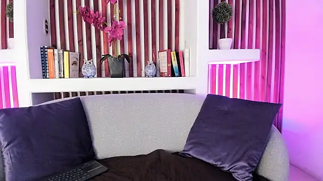 Kaorusweet online show from 02-17-26, 12:02