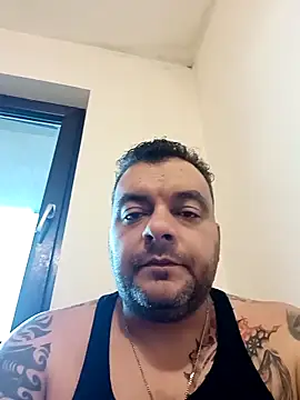 TomasTenerife online show from 12-19-25, 01:46