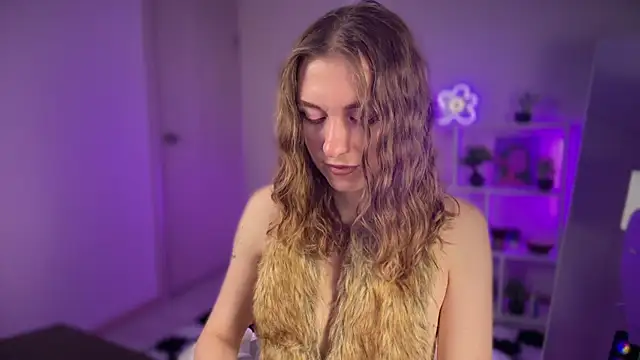 KellySunn online show from 04-17-26, 08:06