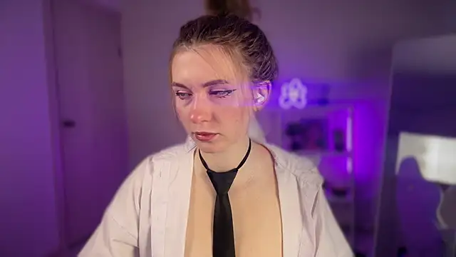 KellySunn online show from 04-13-26, 09:13