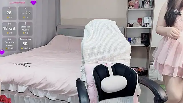 Ogravity  online show from 03-03-26, 02:35