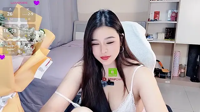Ogravity  online show from 05-14-26, 03:31