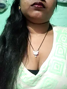 Snapshot of Eashita_01 chatting on 01-12-26, 08:15 Eashita 01 online show from 01-12-26, 08:15