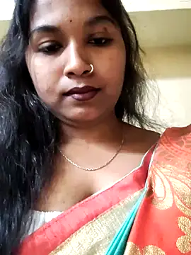 Snapshot of Eashita_01 chatting on 12-21-25, 06:04 Eashita 01 online show from 12-21-25, 06:04