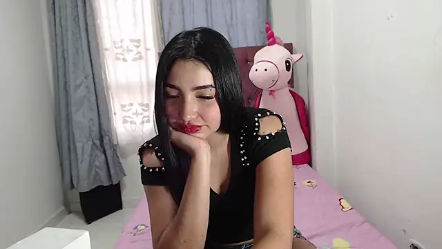 BrinsHilton  online show from 02-20-26, 08:33