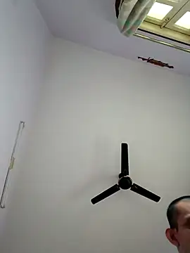 juicy--cock online show from 05-11-26, 02:02