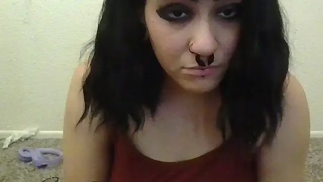 Snapshot of GabbyDaniella chatting on 01-11-26, 11:00 GabbyDaniella online show from 01-11-26, 11:00