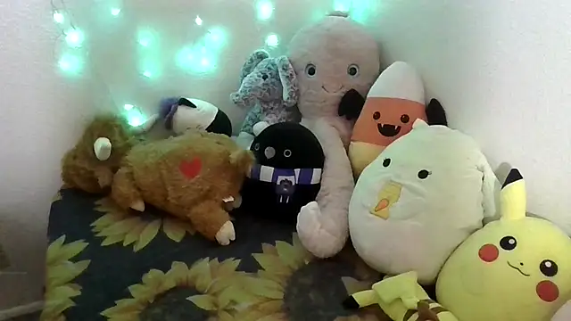 Snapshot of GabbyDaniella chatting on 02-19-26, 07:05 GabbyDaniella online show from 02-19-26, 07:05