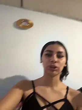 ManuelaEvans  online show from 02-06-26, 08:05