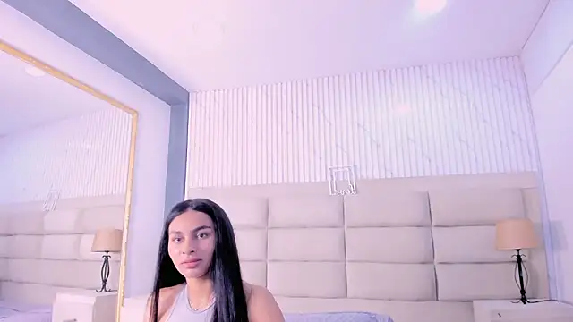 ManuelaEvans  online show from 01-17-26, 08:34