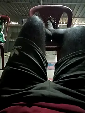 Snapshot of Tamilpaiyan07 chatting on 02-19-26, 02:30 Tamilpaiyan07 online show from 02-19-26, 02:30