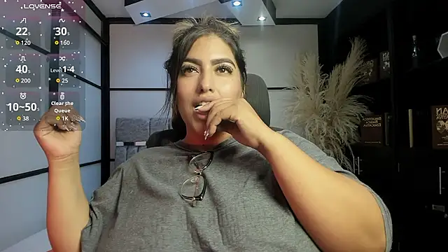 AmbarBrownn  online show from 03-16-26, 09:50