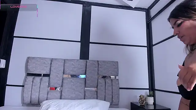 Snapshot of AmbarBrownn_ chatting on 02-06-26, 09:00 AmbarBrownn online show from 02-06-26, 09:00