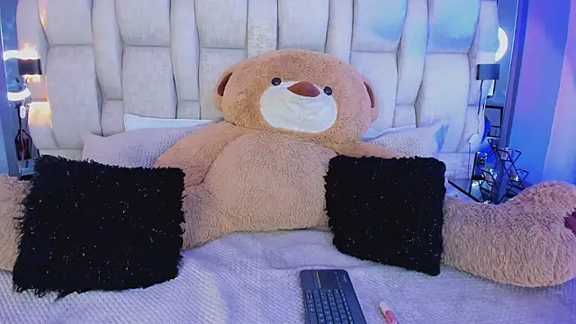  PaulinaDoll  online show from 03-28-26, 03:51