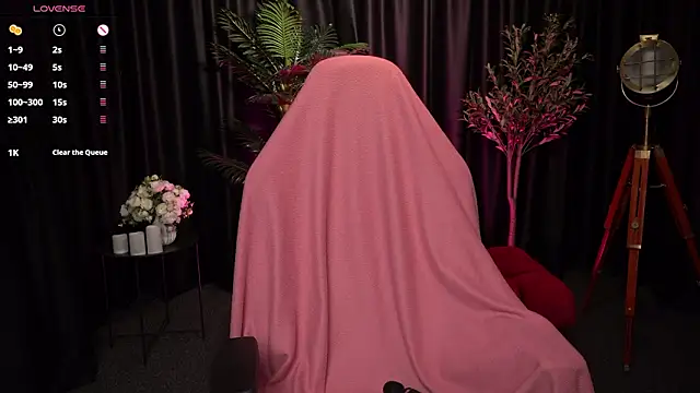 Velouraa online show from 03-11-26, 09:58