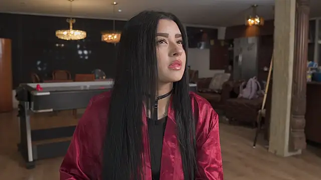 Emilyy05  online show from 07-01-26, 01:39