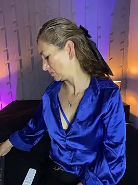 JennaMilf  online show from 01-05-26, 07:28