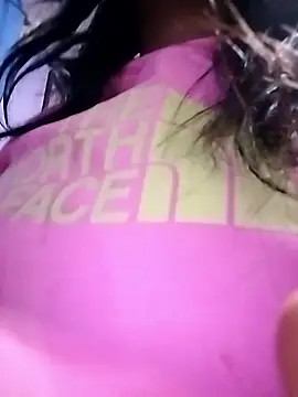 Snapshot of vanNe78 chatting on 01-10-26, 01:50 vanNe78 online show from 01-10-26, 01:50