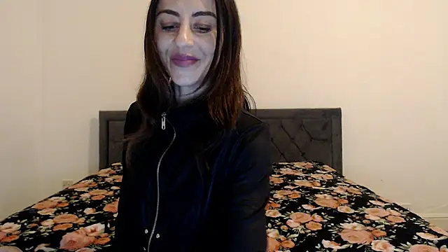 Snapshot of Stella_John chatting on 03-17-25, 04:51 Stella John online show from 03-17-25, 04:51