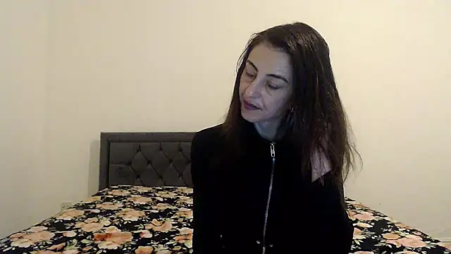 Snapshot of Stella_John chatting on 03-07-25, 05:18 Stella John online show from 03-07-25, 05:18