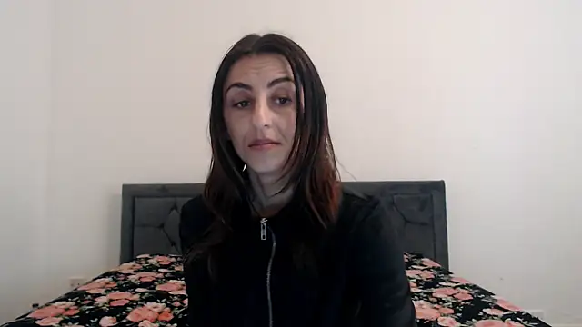 Snapshot of Stella_John chatting on 03-17-25, 08:18 Stella John online show from 03-17-25, 08:18