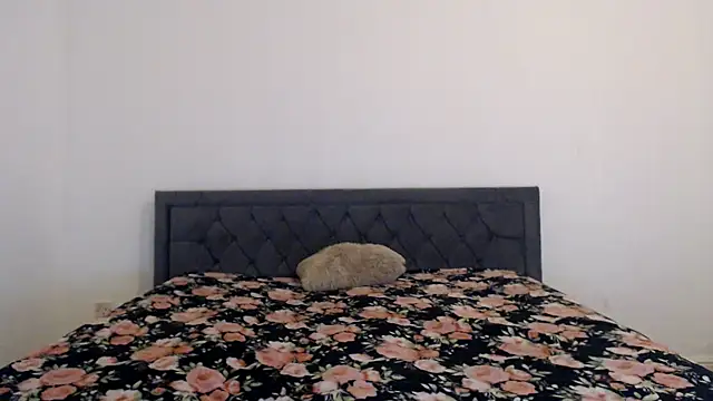 Snapshot of Stella_John chatting on 09-23-25, 05:58 Stella John online show from 09-23-25, 05:58