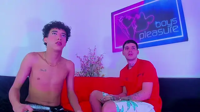 Pleasure boys hot online show from 03-04-26, 10:06