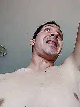 Lukas-thiago online show from 12-21-25, 04:41