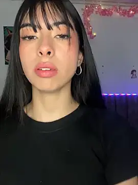 junorise23 online show from 04-13-26, 04:38