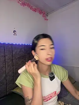 junorise23 online show from 07-19-26, 04:54