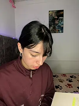 junorise23 online show from 02-12-26, 04:12