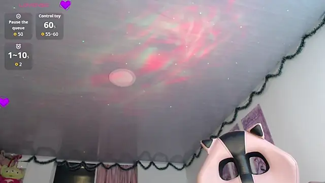 Snapshot of violett_brown9 chatting on 05-01-26, 04:06 violett brown9 online show from 05-01-26, 04:06