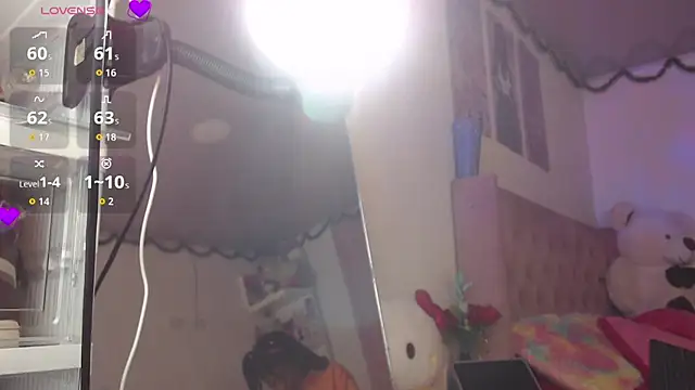 Snapshot of violett_brown9 chatting on 06-27-26, 07:47 violett brown9 online show from 06-27-26, 07:47