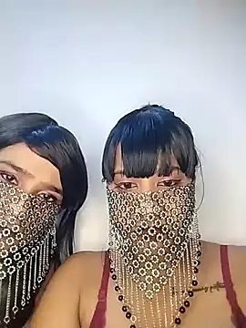 addictive me online show from 04-03-26, 01:39