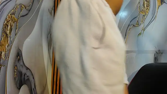 Snapshot of Victor_LatinBoy chatting on 01-10-26, 12:00 Victor LatinBoy online show from 01-10-26, 12:00