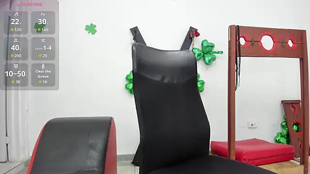 Snapshot of Victor_LatinBoy chatting on 04-03-26, 11:33 Victor LatinBoy online show from 04-03-26, 11:33