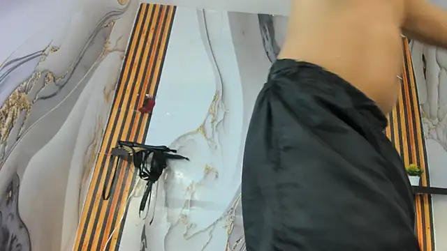 Snapshot of Victor_LatinBoy chatting on 01-07-26, 11:59 Victor LatinBoy online show from 01-07-26, 11:59